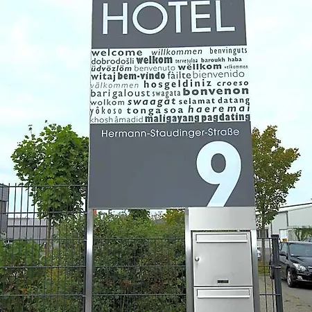 Hotel Hotel Rodgau 3*