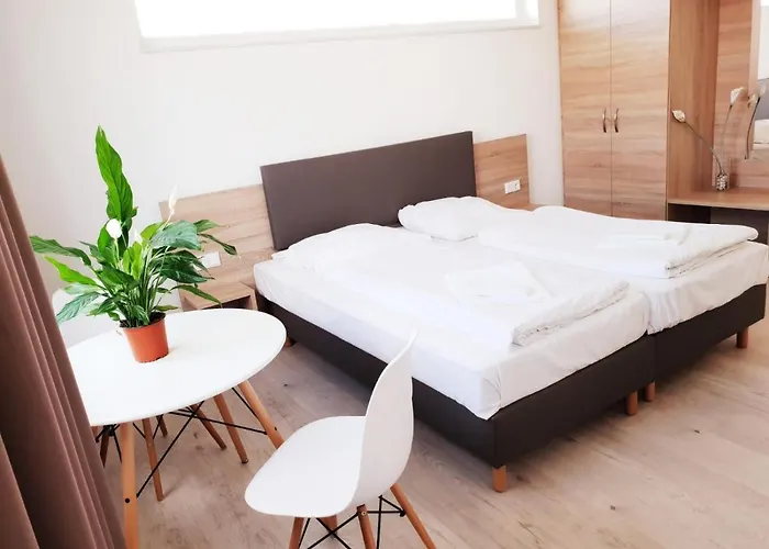 Hotel Hotel Rodgau 3*